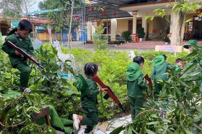 BÉ TẬP LÀM CHIẾN SĨ -MN NHÂN THỊNH
